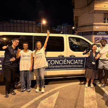 VOLUNTARIAS POR UN DÍA CON LA FUNDACIÓN CONCIENCIATE